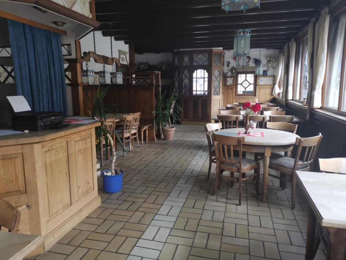 Gaestehaus Am Rathaus Pottenstein Exterior foto